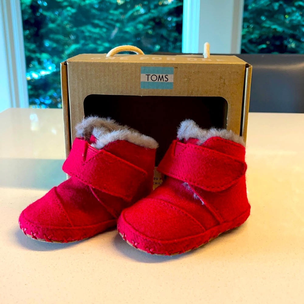 Brand New -  Toms Toddler Snow Boots